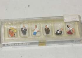 10391 Preiser Ho #10391 Eight Seated Passengers For Dining Car Nib