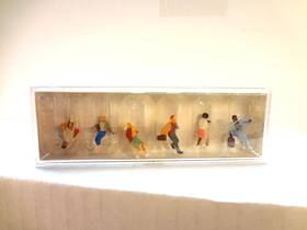 10476 Preiser Figures #10476 1 87 Scale Pupils On Way Home Gc Bin 182