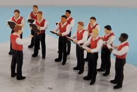 10599 Preiser Authentic Ho Scale - 10 Men Choir With Conductor -11 Figures #10599