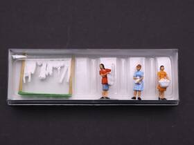 14050 Preiser Ho Scale Figurines Figures Women Hanging Laundry Accessory 1 87