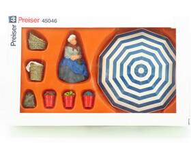 45046 Preiser G 1/22.5 Scale Market Woman With Sunshade And Baskets Figure