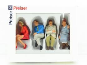 45123 Preiser G 1/22.5 Scale Seated Travelers Figures 4-pack