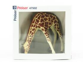 47502 Preiser G 1/25 Scale Elastolin Giraffe Feeding Animal Figure