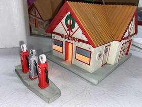 09489t Racing Champions Texaco Porcelain Town Filling Station # 4 - 1998