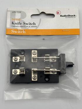 275-1537 Radio Shack Dpdt Knife Switch 0.5a At 200vdc