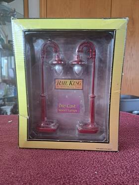 30-1090 Rail King Metal Lamp Post Set Maroon Tear Drop No. 58 Item Nib