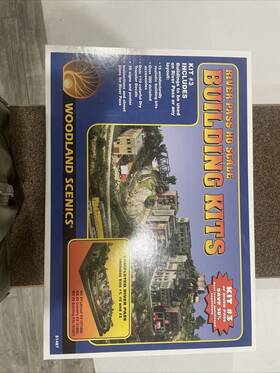 S1487 Roundhouse Electric Trains Inc. Woodland Scenics River Pass Ho Kit #3 Building Kits