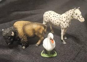 14714 Schleich Lot Of 3 - American Bison Duck Horse Figures