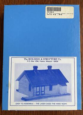 4018l The Building & Structure Co. New S Scale Lizard Head Section House Kit # - Co