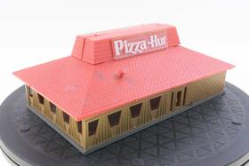 Pe402 Tyco Vtg Ho Train Building Pizza Hut Red Roof Denmark Scarce Hard To Find