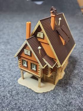 23365 Vollmer 22329 N Scale #23365 3-story European House With Attic