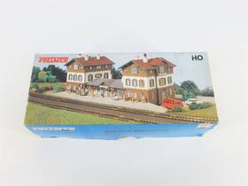 3506b Vollmer Ho 1/87 Scale Neuenburg Train Station