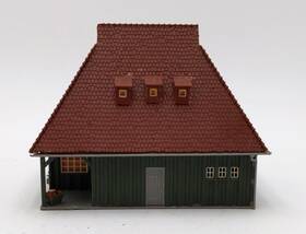 43680 Vollmer Ho Scale Winery Festival Kit Building Only- Assembled