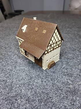 Ho43731 Vollmer 43731 Farm House With Barn Fully Assembled