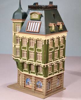 47651n Vollmer N Scale Bank/ Hotel Ftbeaux Arts Style Pro-assembled Kit #47651n 47651n Vollmer N Scale Bank/ Hotel Ftbeaux Arts Style Pro-assembled Kit #47651n