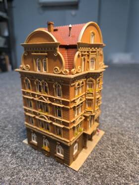 47654 Vollmer N Scale City Building Archive Fully Assembled