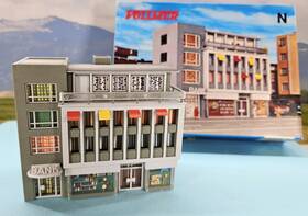 7729 Vollmer Vintage Built N Scale Model Kit - Bank /office Building #7729