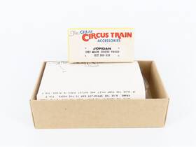 360-232 Walthers Ho Great Circus Train Kit #360-232 Undecorated 1923 Mack Truck