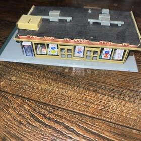 433-1330 Walthers Life-like 1/87 Ho Scale Ace Super Market Model Structure Kit