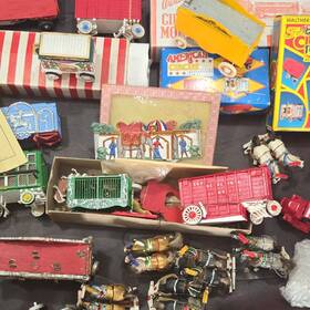 89-1027 Walthers Ho Great Circus Train Accessories Model Kits Parts Huge Lot Vintage