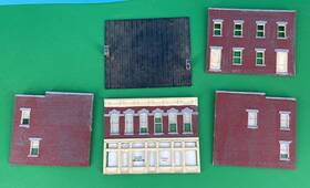 931-812 Walthers Midtown Hardware Train Store 4-1/4 X 3-5/8 3-3/8 Ho Scale Part Built 931-812 Walthers Midtown Hardware Train Store 4-1/4 X 3-5/8 3-3/8 Ho Scale Part Built