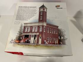 933-2809 Walthers Ho Built-ups Fire Co. No. 4 Cornerstone Series Assembled
