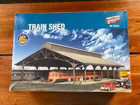 933-2949 Walthers Ho Scale Train Shed Cornerstone Series Building Kit