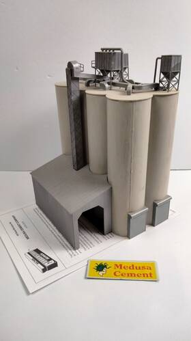 933-9019 Walthers 933-3019 Ho Scale Medusa Cement Company Built