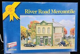 933-3600 Walthers Gold Ribbon Series Kit River Road Mercantile Open Box