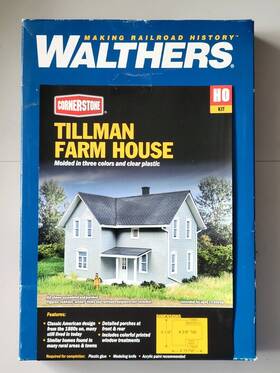 933-3789 Walthers Ho Scale Cornerstone Tillman Farm House Kit