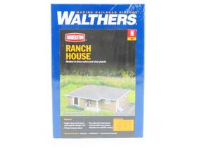 933-3838 Walthers N Scale Ranch House Building Kit Sealed
