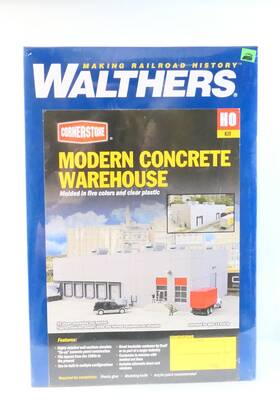 933-4067 Walthers Ho Scale Structures Modern Concrete Warehouse Kit