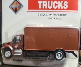 949-4102 Walthers/boley Walthers/boley-international 4900 Single-axle Box Van Ups Style-brown Ho 1/87