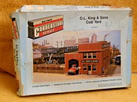 933-3015 Walthers Cornerstone Ho O.l. King And Sons Coal Yard Plastic Model Kit
