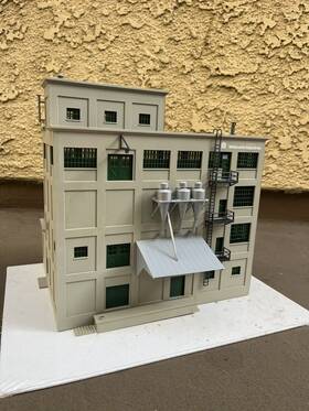 933-3026 Walthers Cornerstone 1/87 Ho Scale Flour Mills Red Wing Milling Co. Kit
