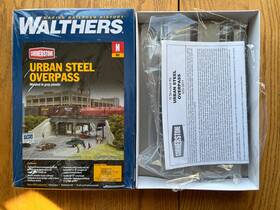 933-3871 Walthers Cornerstone N Scale Urban Steel Overpass