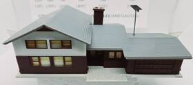 933-4156 Walthers Cornerstone Mid-century Modern Home Kit Ho Scale