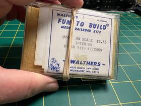 U743 Walthers Ho Scale Interior Detailing Kit For Diner With Kitchen