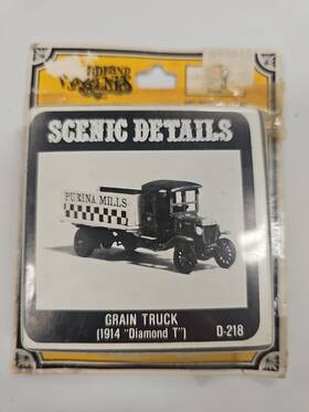 1914 Woodland Scenics 724771002185 Details D218 - Grain Truck Diamond T Ho Scale Kit 1914 Woodland Scenics 724771002185 Details D218 - Grain Truck Diamond T Ho Scale Kit