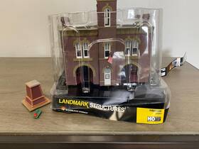 Br5034 Woodland Scenics 724771050346 Ho Scale Firehouse Building Station Firemen