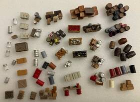 785-203 Woodland Scenics Train Staging Accessories Ho Scale Scenic Crates Barrels Oil Drums Trash Cans