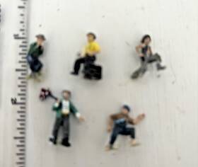 A1860 Woodland Scenics New Ho Scale Hobos Train Figures
