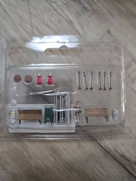 A1941 Woodland Scenics Ho Train Figures Street Accessories