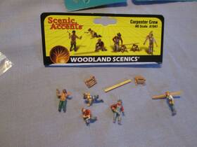 A1947 Woodland Scenics Scenic Accents Ho Scale Carpentry Crew Used Good Condition