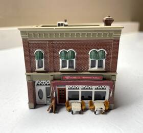 Br4945 Woodland Scenics Emilios Italian Restaurant - N Scale