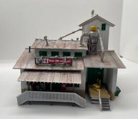 Br4949 Woodland Scenics H&h Feed Mill N Scale