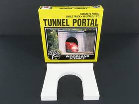 C1252 Woodland Scenics Ho 1/87 Scale #c1252 Single Track Concrete Tunnel Portal