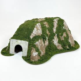 C1316 Woodland Scenics Curved Tunnel Mountain Railroad Landform N Scale