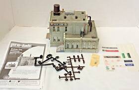 Pf5184 Woodland Scenics Ho Sicken Tire Company Building Kit Put Together 1b
