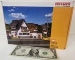 Vollmer New #43718 1/87 Scale Plastic Kit 2 Story House With Garage Marklin. Fixed Price $19.99.